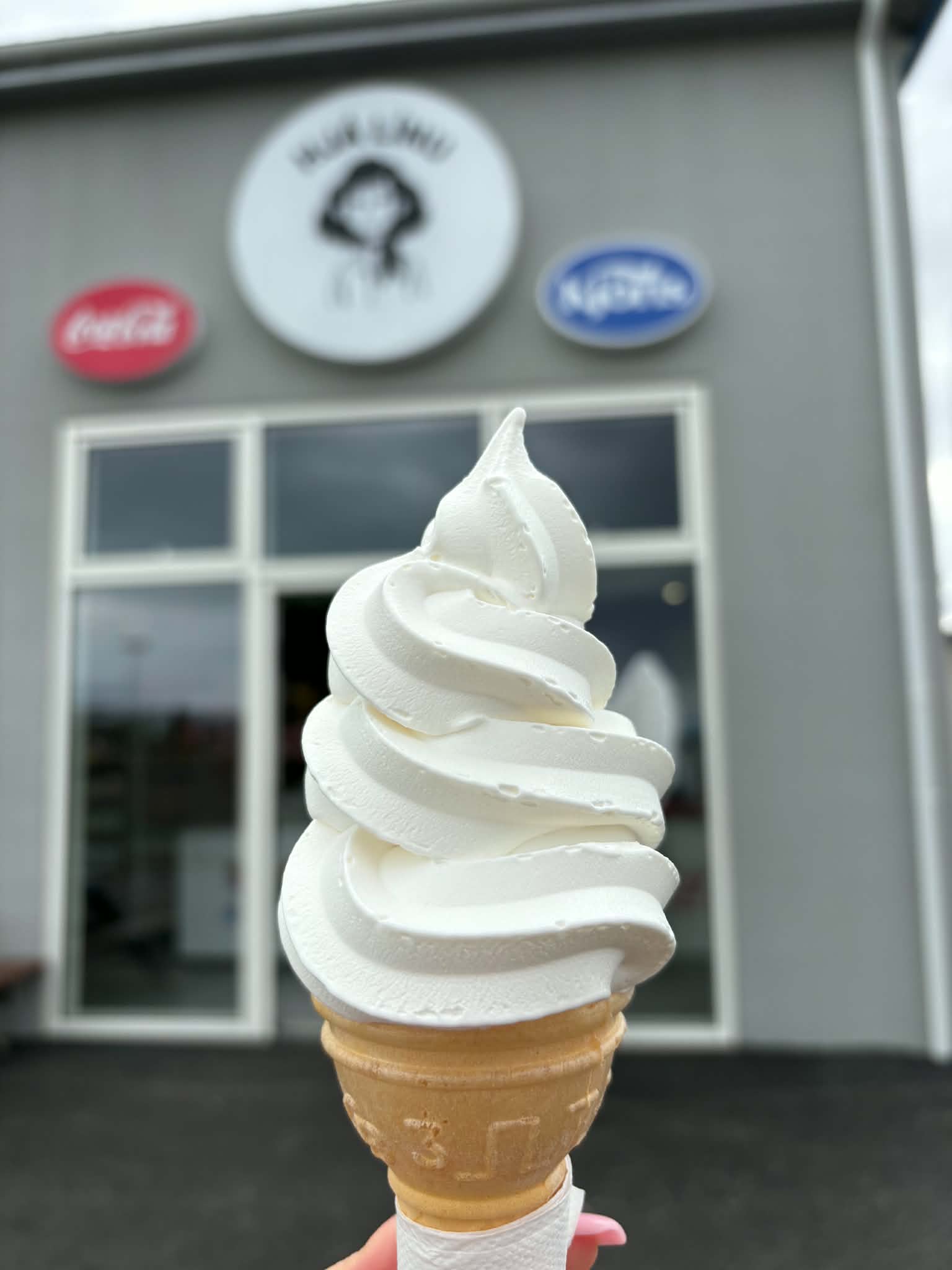 Ís í brauði